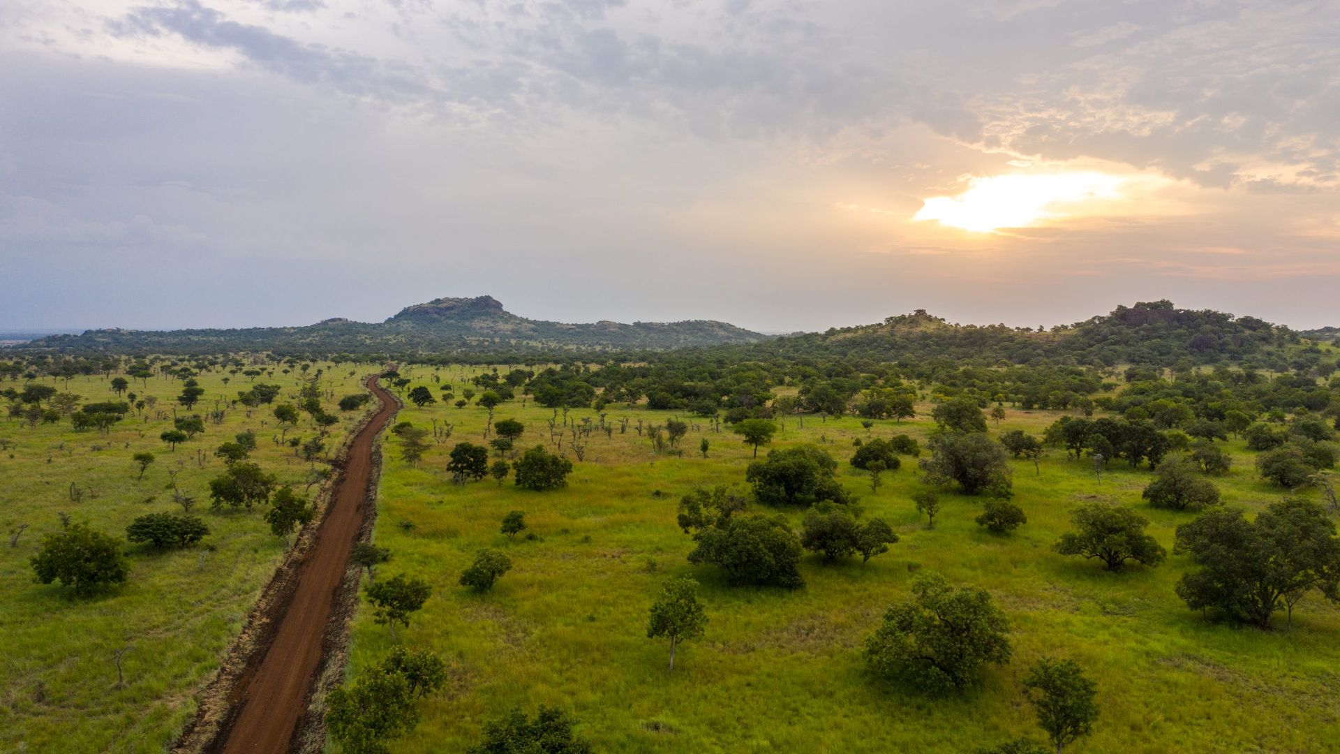 Cave Rock Lodge Pian Upe » Oeganda » Matoke Tours